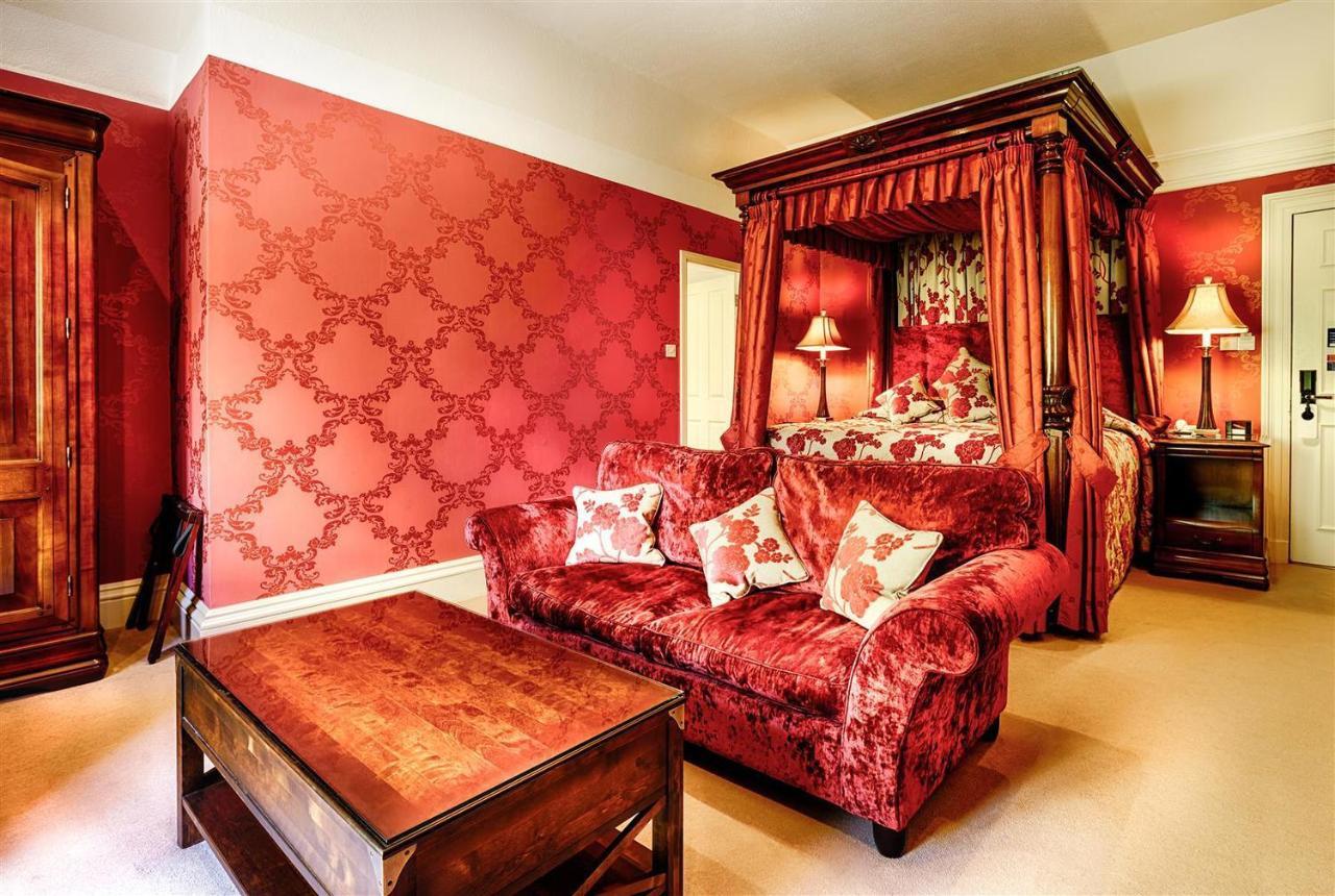 Mansion House Hotel إلجين المظهر الخارجي الصورة