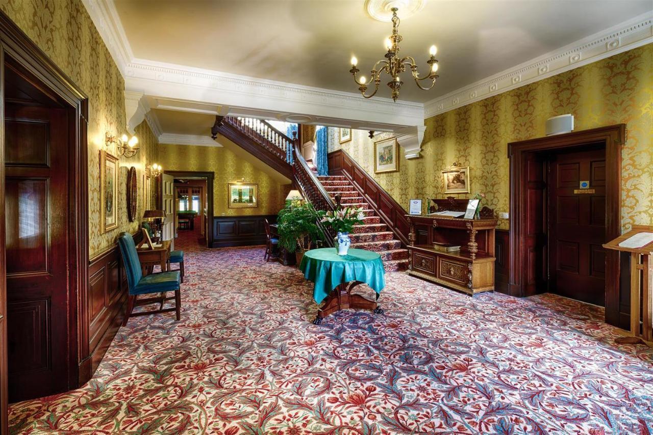 Mansion House Hotel إلجين المظهر الخارجي الصورة