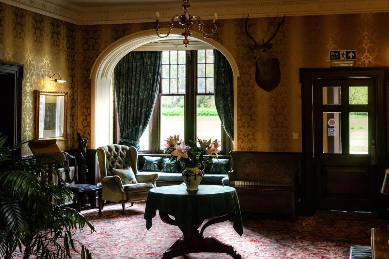 Mansion House Hotel إلجين المظهر الخارجي الصورة