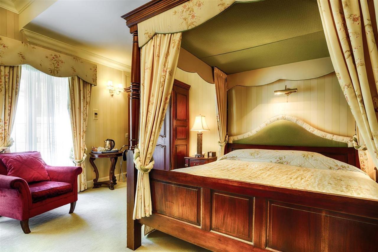Mansion House Hotel إلجين المظهر الخارجي الصورة