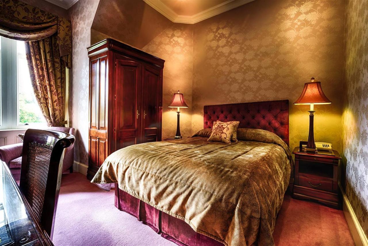 Mansion House Hotel إلجين المظهر الخارجي الصورة