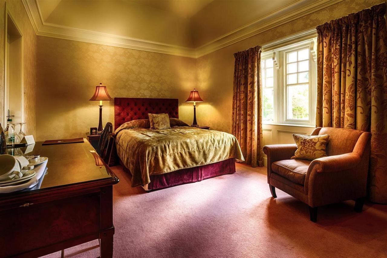 Mansion House Hotel إلجين المظهر الخارجي الصورة