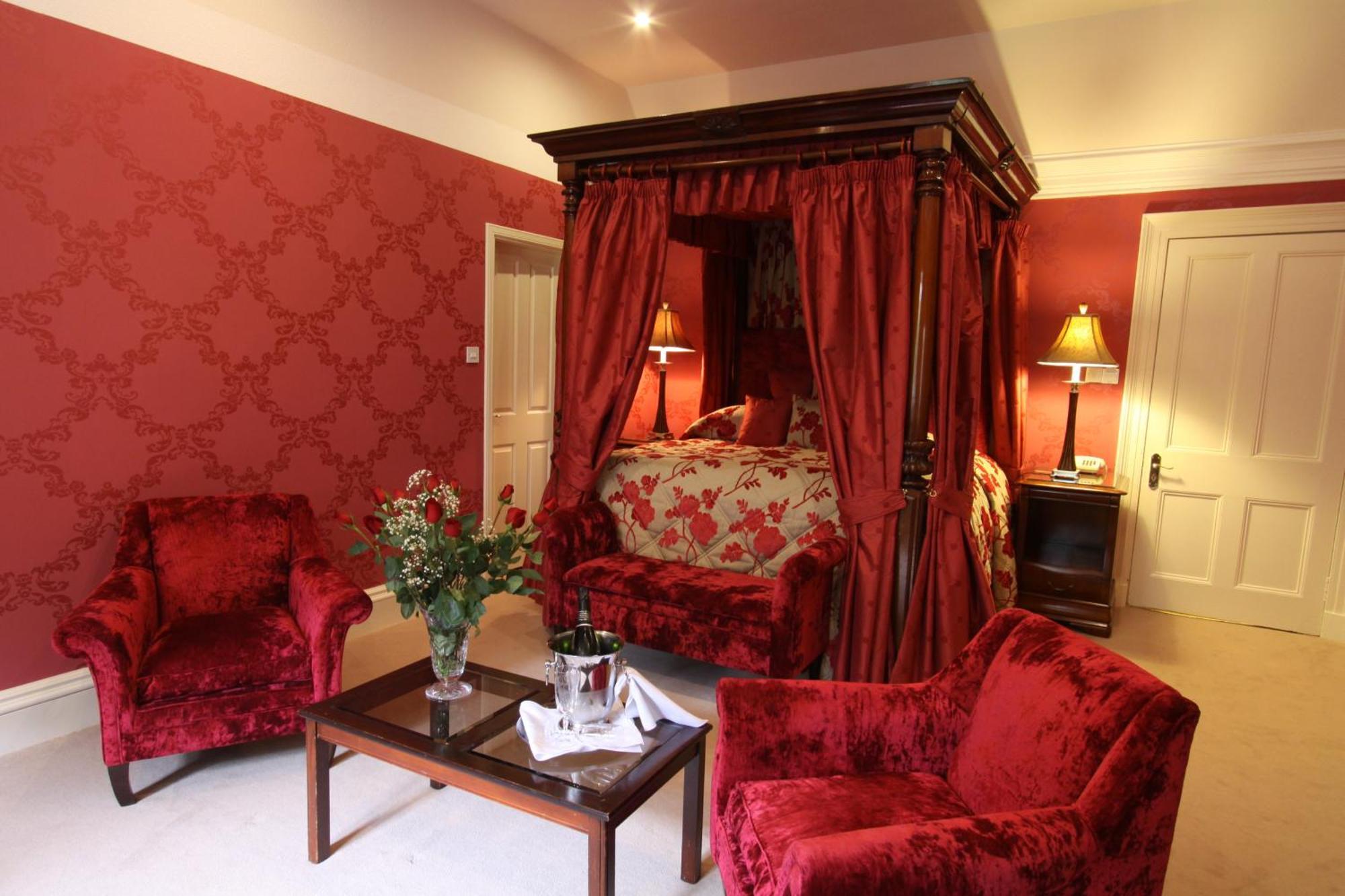 Mansion House Hotel إلجين المظهر الخارجي الصورة